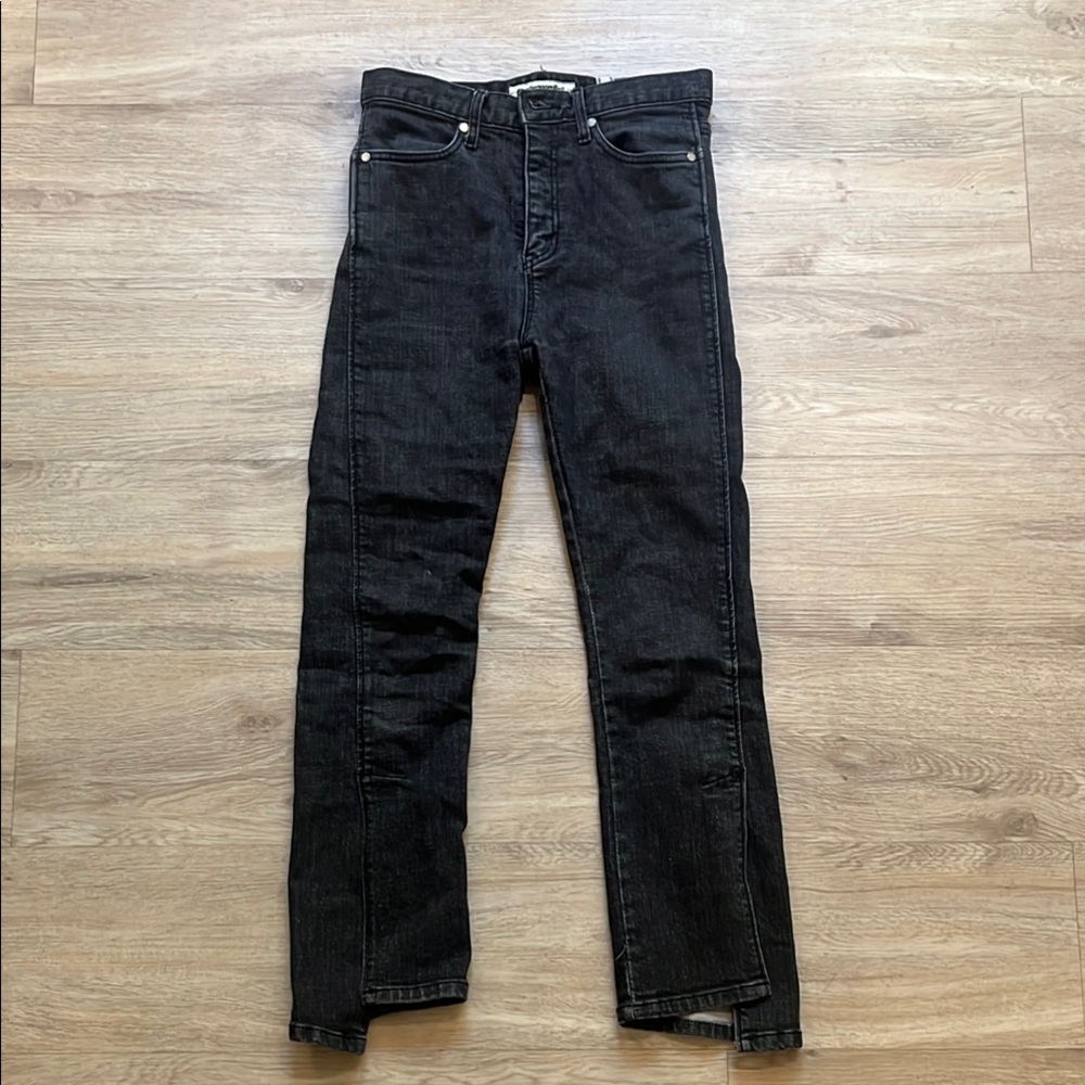 Andersson Bell Women's Black Ankle-Length Cropped Jeans